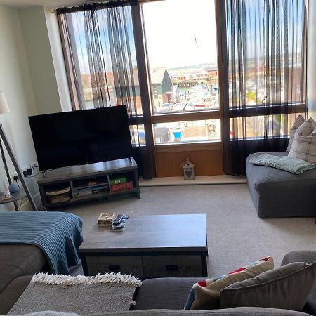 Stunning Marina Apartment Gosport Portsmouth Buitenkant foto