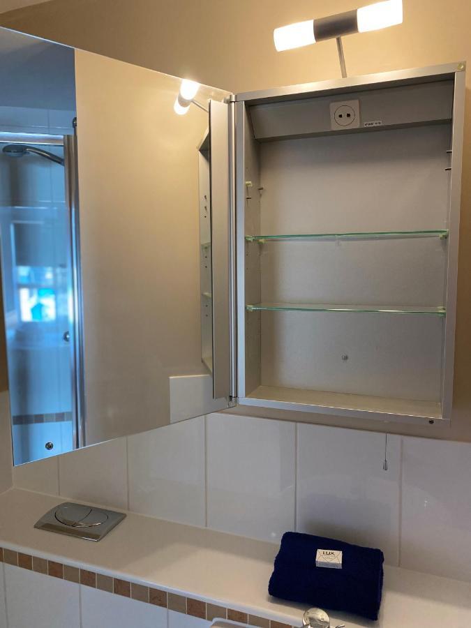 Stunning Marina Apartment Gosport Portsmouth Buitenkant foto
