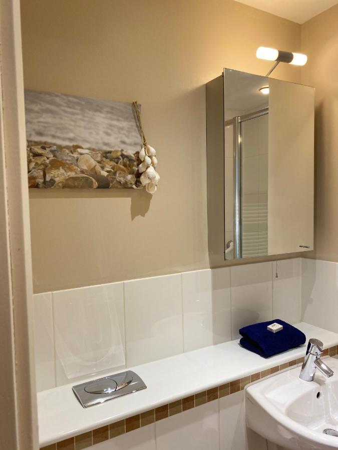 Stunning Marina Apartment Gosport Portsmouth Buitenkant foto