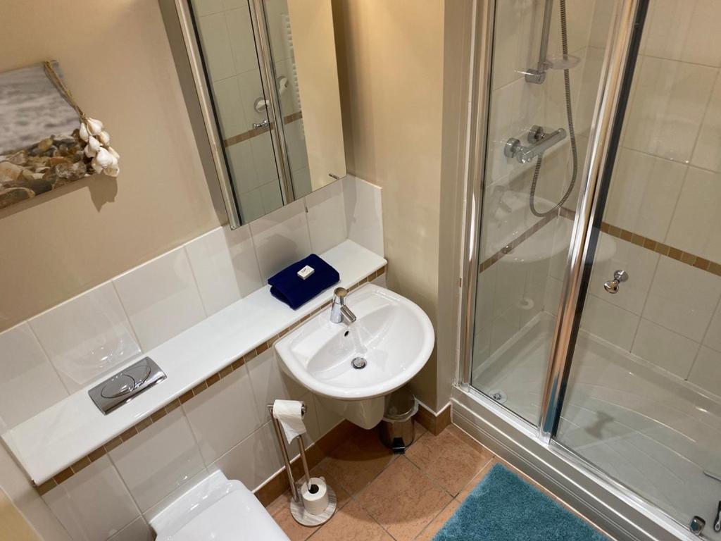 Stunning Marina Apartment Gosport Portsmouth Buitenkant foto