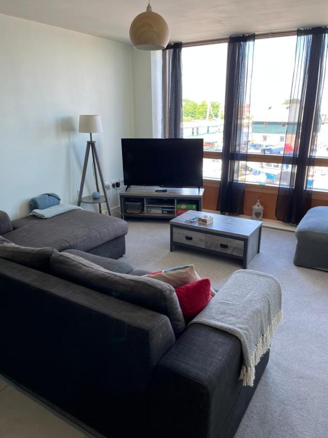 Stunning Marina Apartment Gosport Portsmouth Buitenkant foto